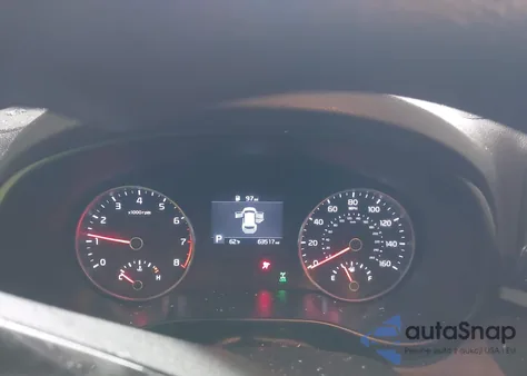 2020 Kia Sportage Lx z USA, uszkodzony, nr VIN KNDPMCAC5L7755752